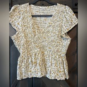 American Eagle crop top